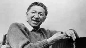 Cómo ganar en la Bolsa española al aplicar la pirámide de Abraham Maslow