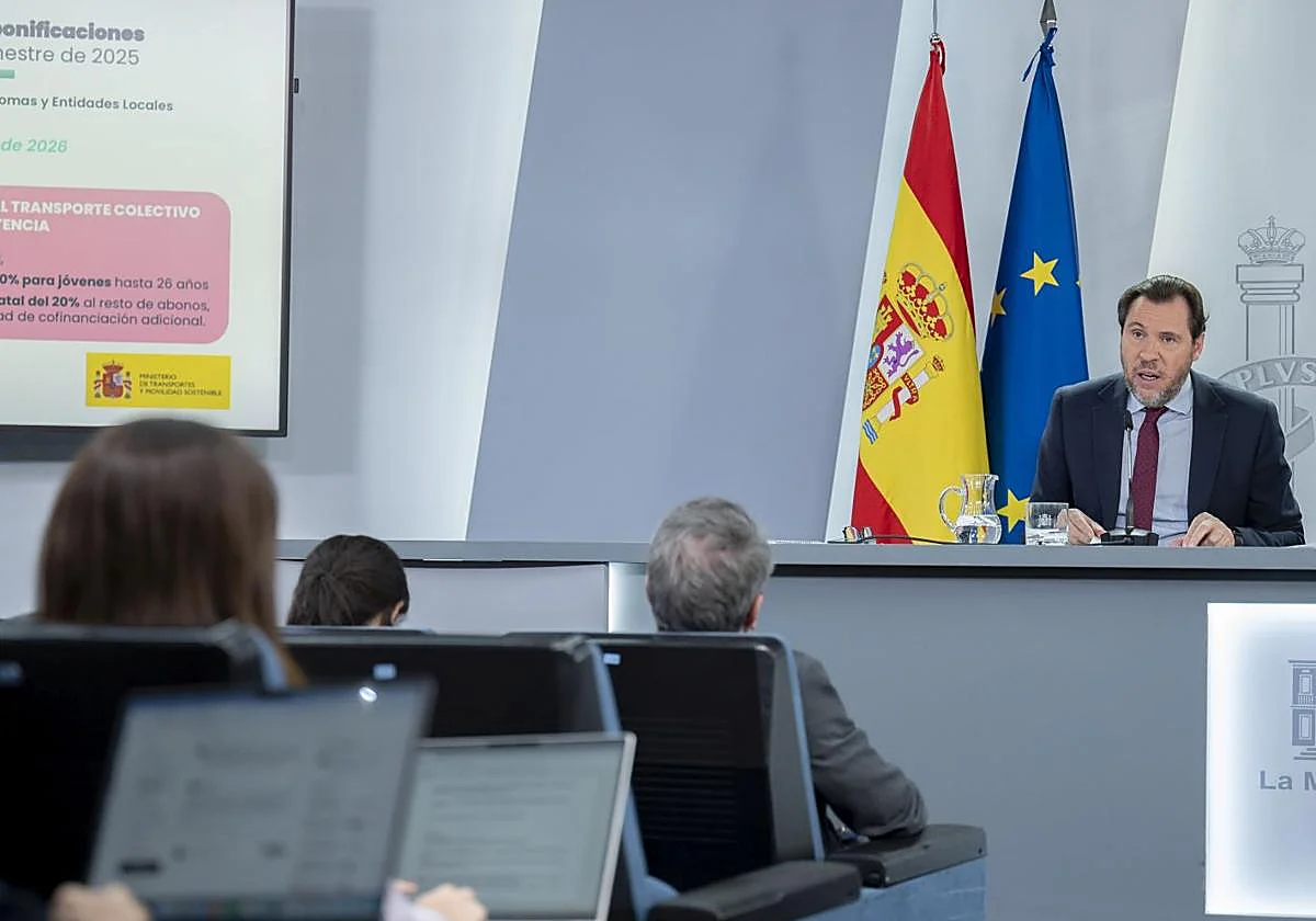 El Gobierno aprueba un descuento del 20% para metro y autobús sin que las comunidades estén obligadas a subirlo