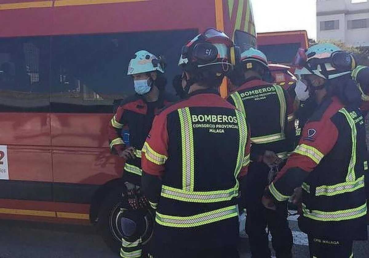 Afectado por inhalación de humo un hombre de 63 años en un incendio en Rincón de la Victoria
