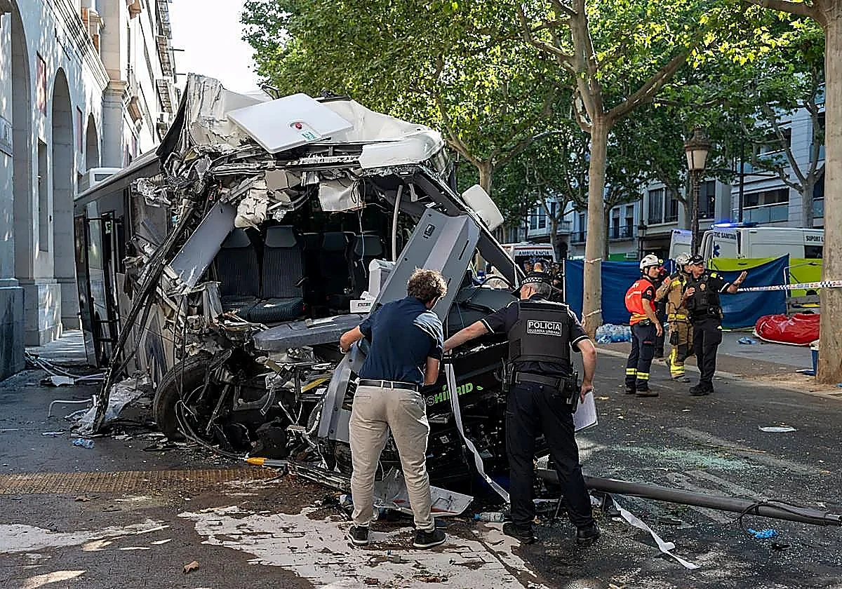 Four critically injured in Lleida bus crash that produced at least 46 casualties