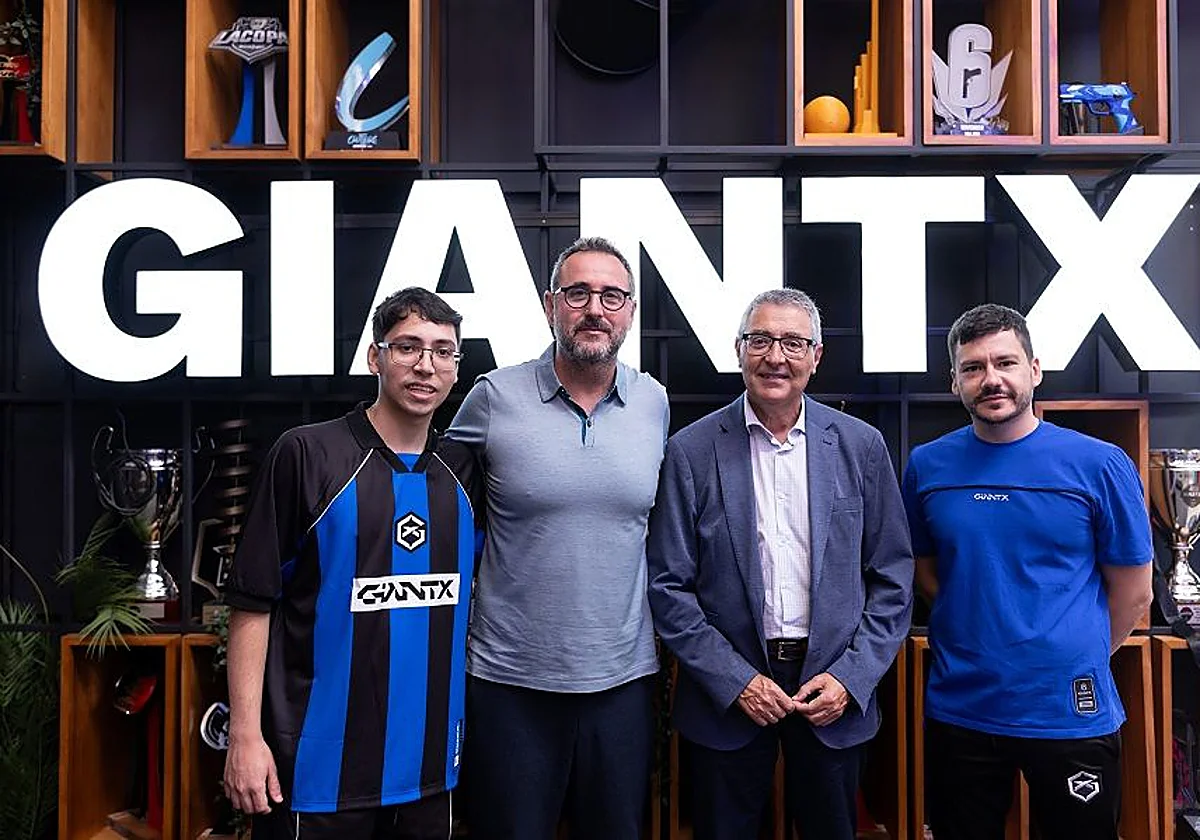 Turismo Costa del Sol sella un acuerdo con Giantx para atraer nuevos perfiles de viajeros