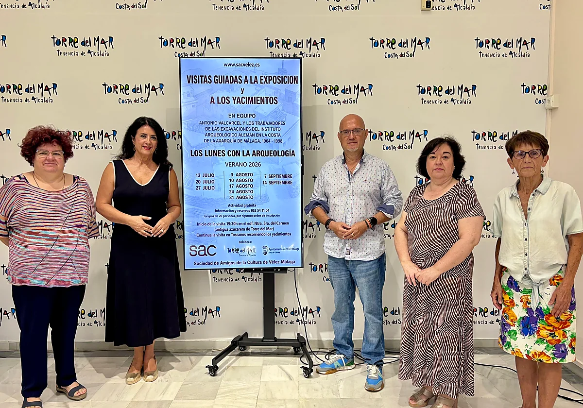 Vélez-Málaga activa diez visitas guiadas para descubrir el yacimiento de Los Toscanos y la arqueología fenicia