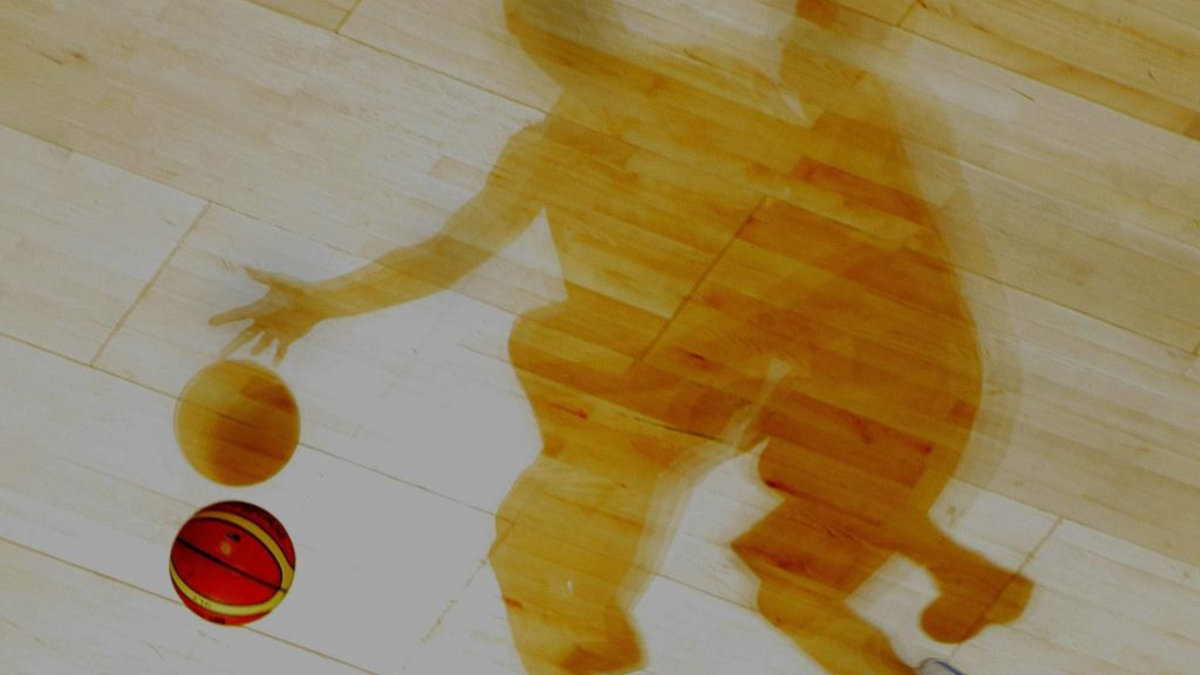 Piden ocho años para un entrenador de baloncesto por pedir a una menor vídeos y fotos sexuales