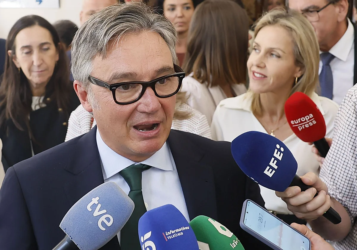 Manuel Gavira será vicepresidente de la Junta y asumirá una macroconsejería donde estará Turismo