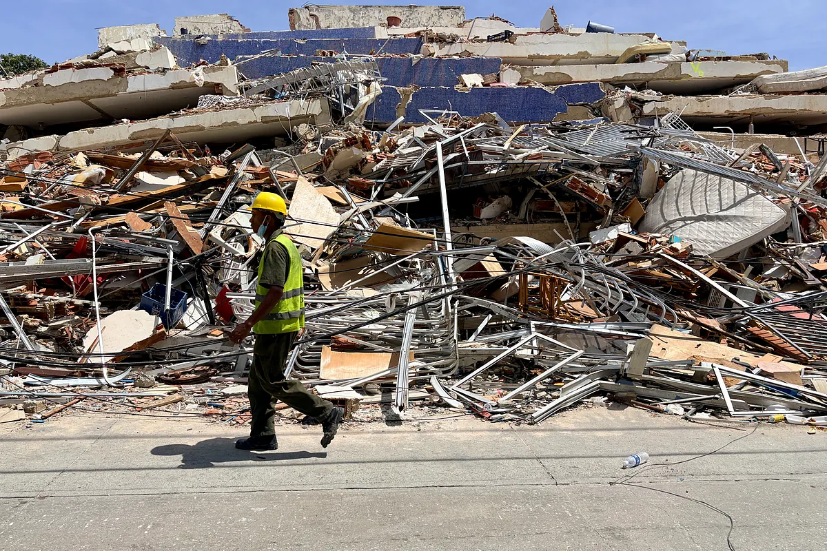Exteriores eleva a 29 los españoles fallecidos y a 154 los desparecidos tras los terremotos de Venezuela