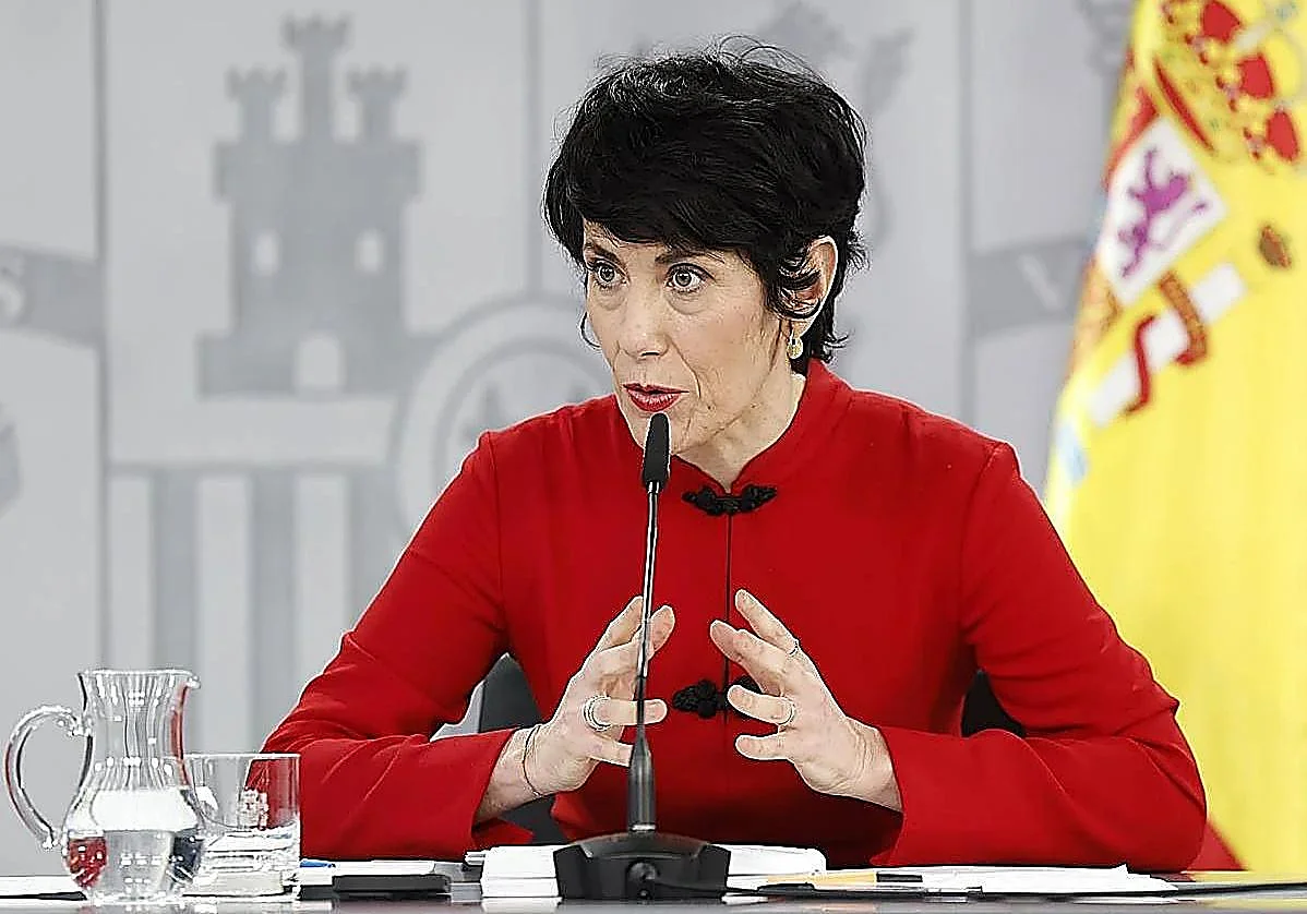 El Gobierno se opone a una posible abstención del PSOE para que Guardiola no dependa de Vox