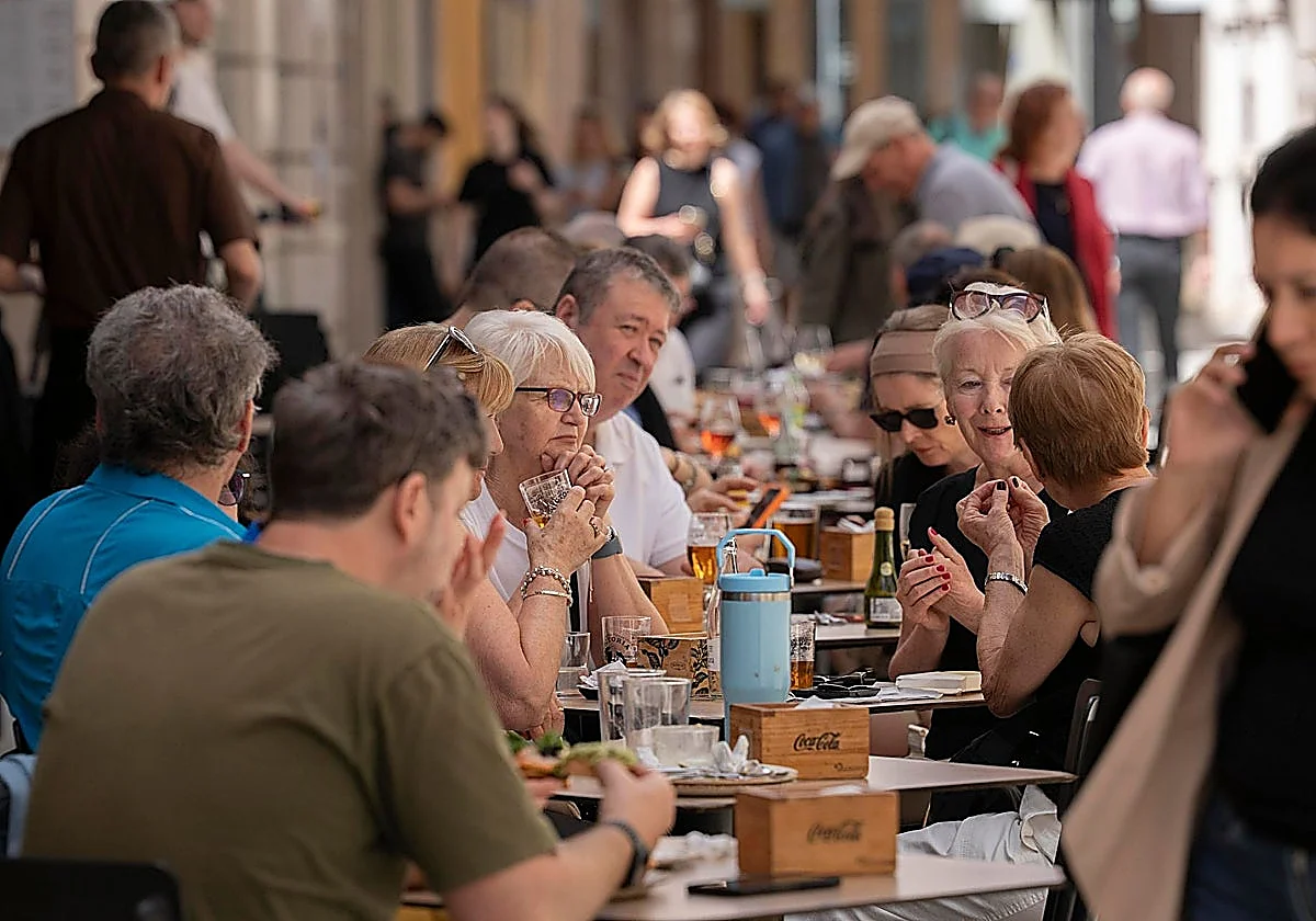 Foreign tourists spent a record 7.8 billion euros in Andalucía up to May