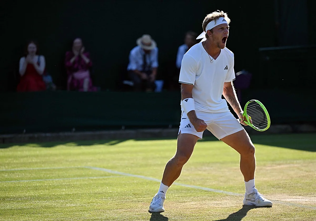 Davidovich rompe su techo en Wimbledon