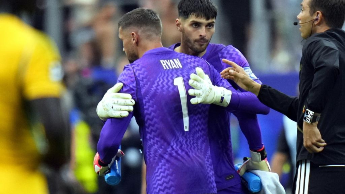 Australia, a lo Van Gaal: cambia al portero para los penaltis... y no para ni uno