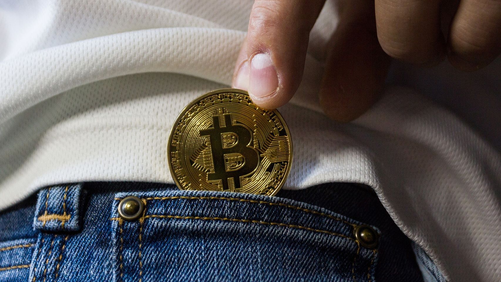 La triple estafa a inversores de criptomonedas: el falso gestor personal, la trampa del abogado y los pagos a Hacienda