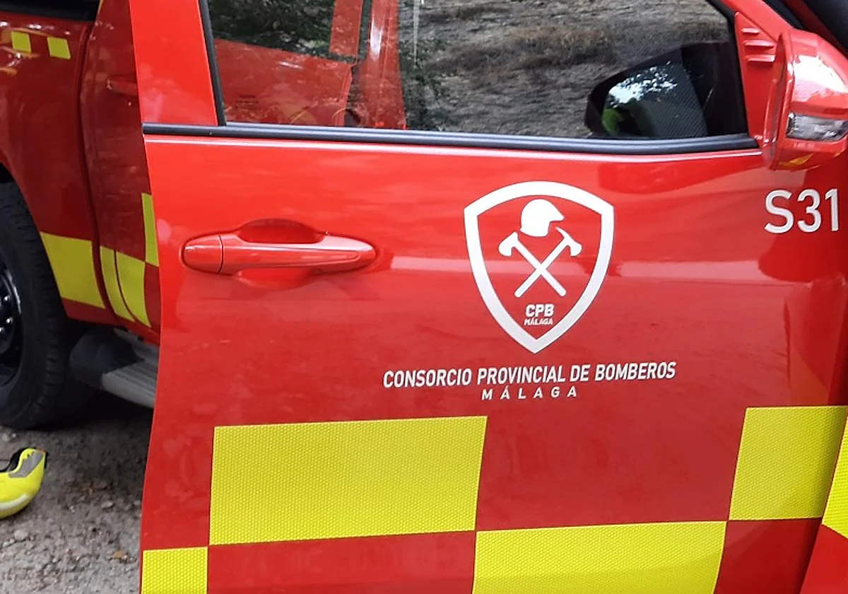 Una mujer herida grave con quemaduras tras el incendio de un ático en Torremolinos
