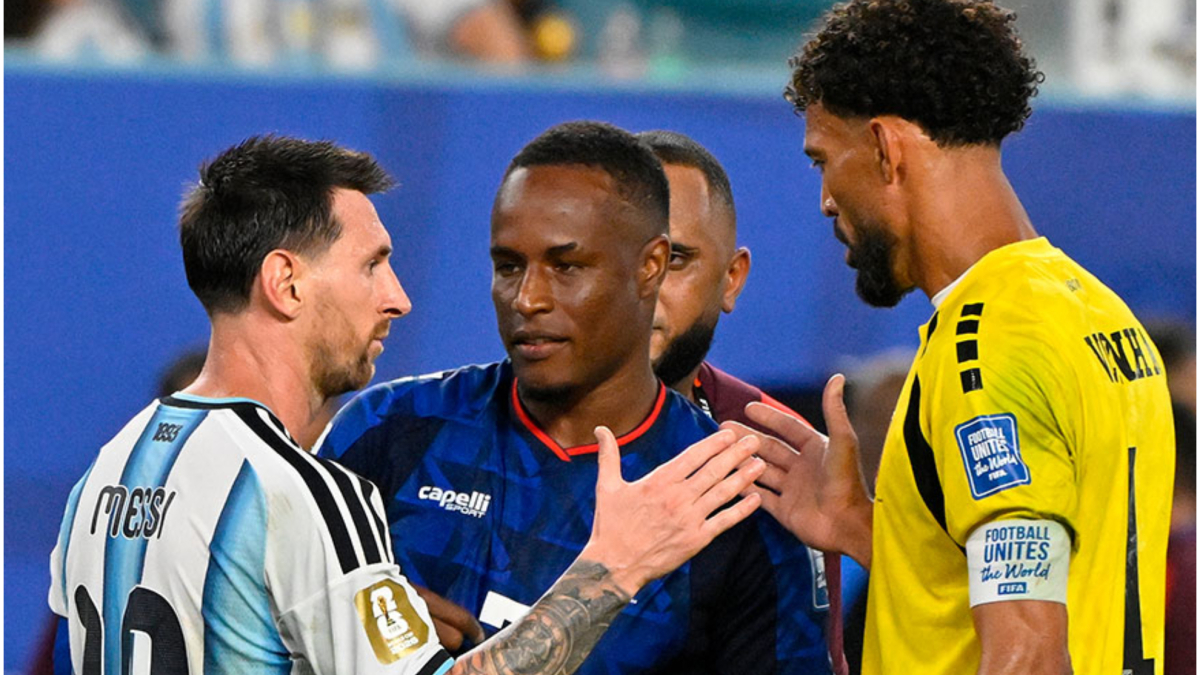 Vozinha, el meta viral que paró a Messi, no tiene equipo y usa botas 'prestadas': "Sos' un arquero increíble"