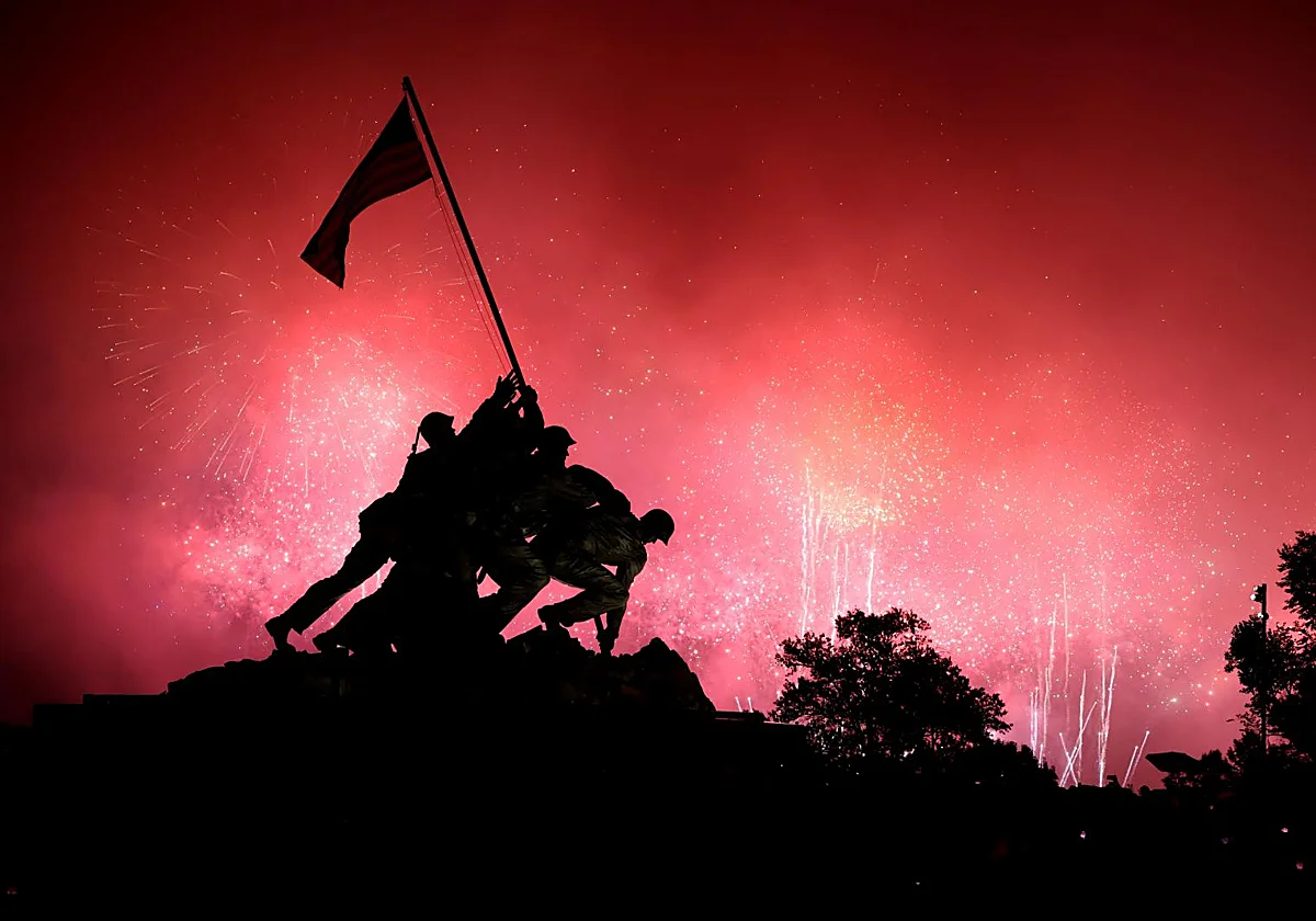 Calor, un desalojo y 355 fuegos artificiales por segundo; así fue el 4 de julio en Washington