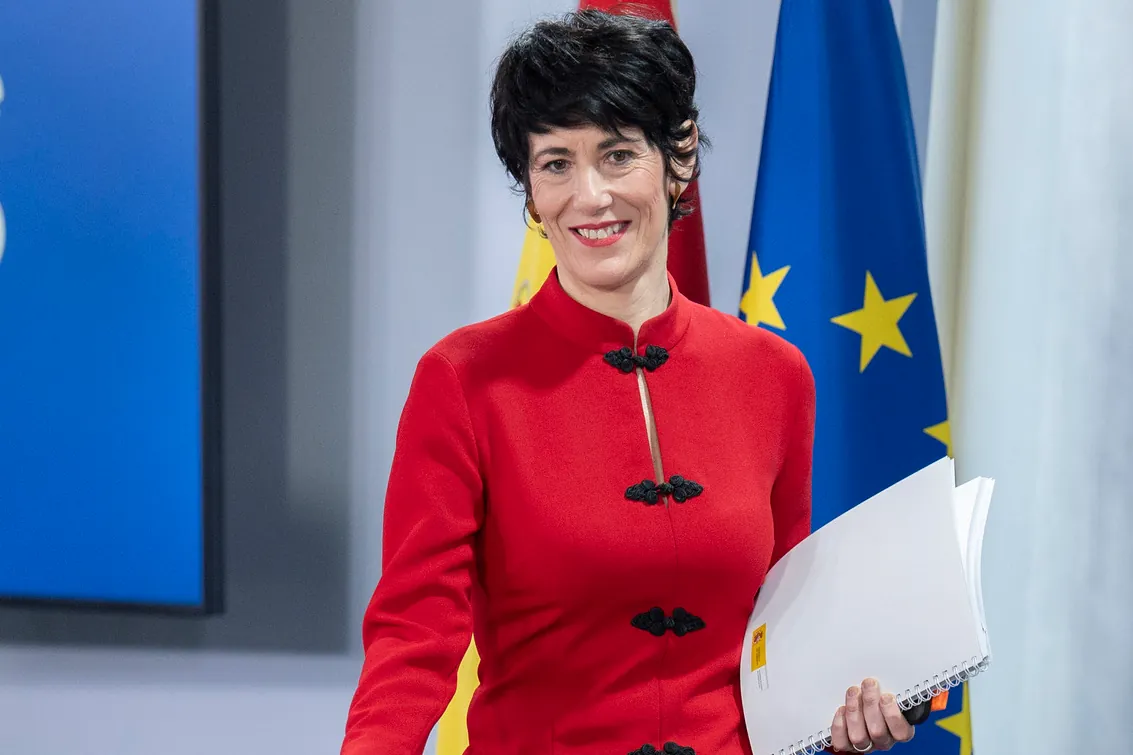 Golpe de 7.000 millones en cotizaciones a empresas y trabajadores para pagar las pensiones