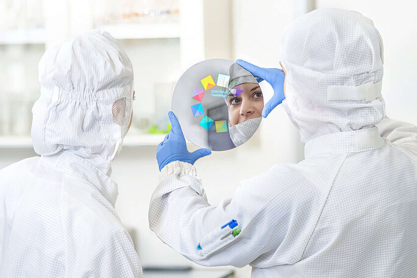 Tras dar la estocada a los juegos en formato físico, la gran fábrica de discos de Sony se prepara para otro futuro: microlentes ópticas