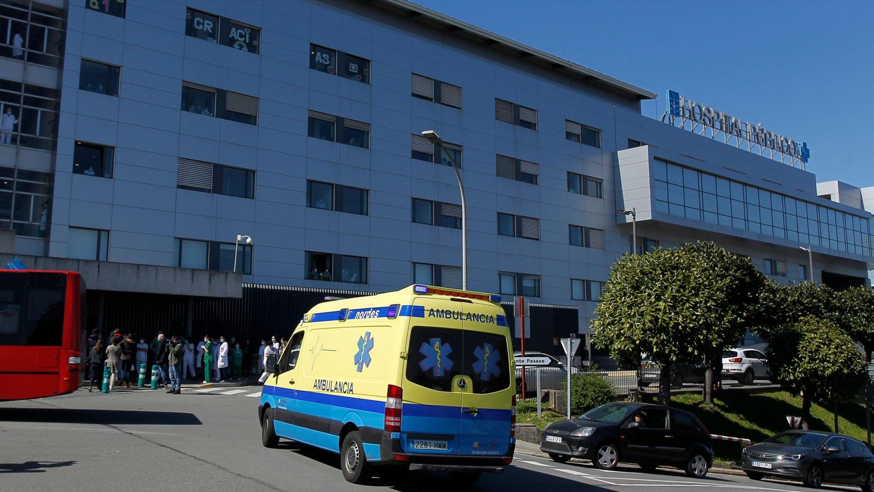 Herido de gravedad un motorista de 20 años en Abegondo (A Coruña) tras chocar contra un camión