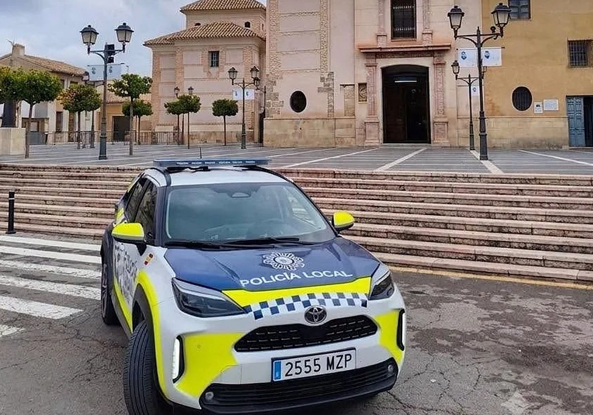 Detenido tras colarse en una iglesia de Murcia y herir a un policía con una cruz