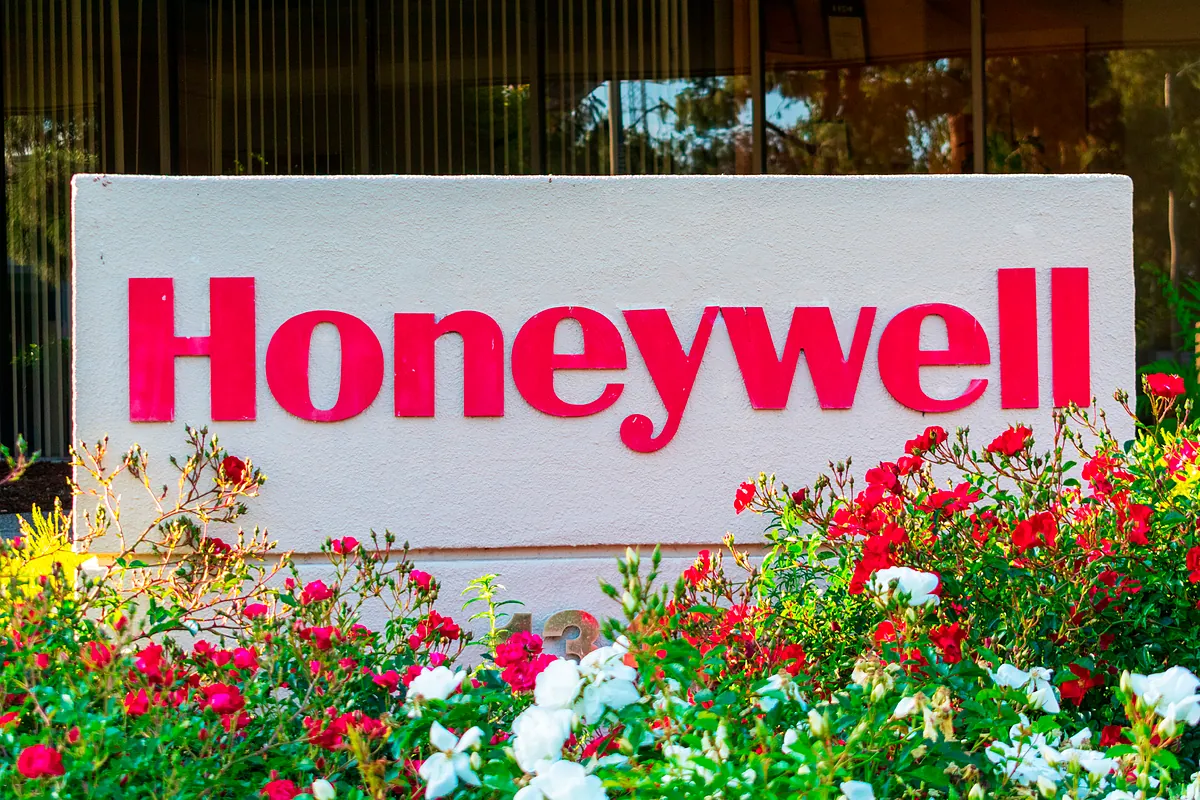 Solstice, grupo escindido de Honeywell, mantiene conversaciones de fusión para crear un líder en los materiales avanzados