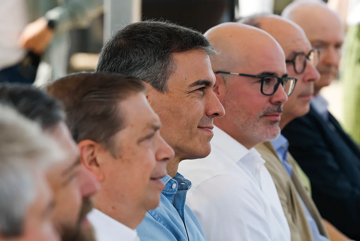 Sánchez ofrece 607 millones en ayudas para fertilizantes