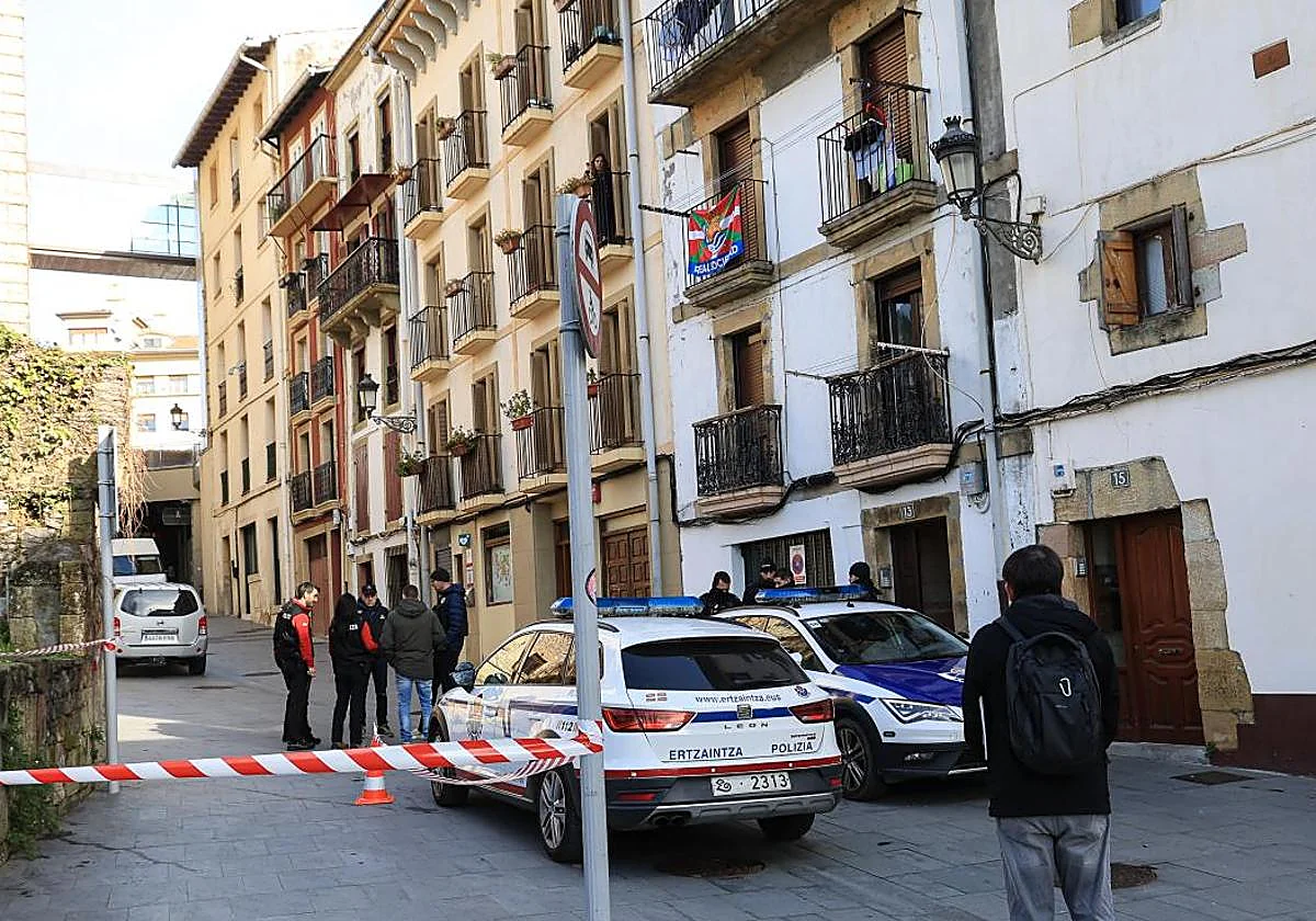 Detenido un joven que lesionó de gravedad a un hombre de 53 años en Irun tras hacerle comentarios de fútbol