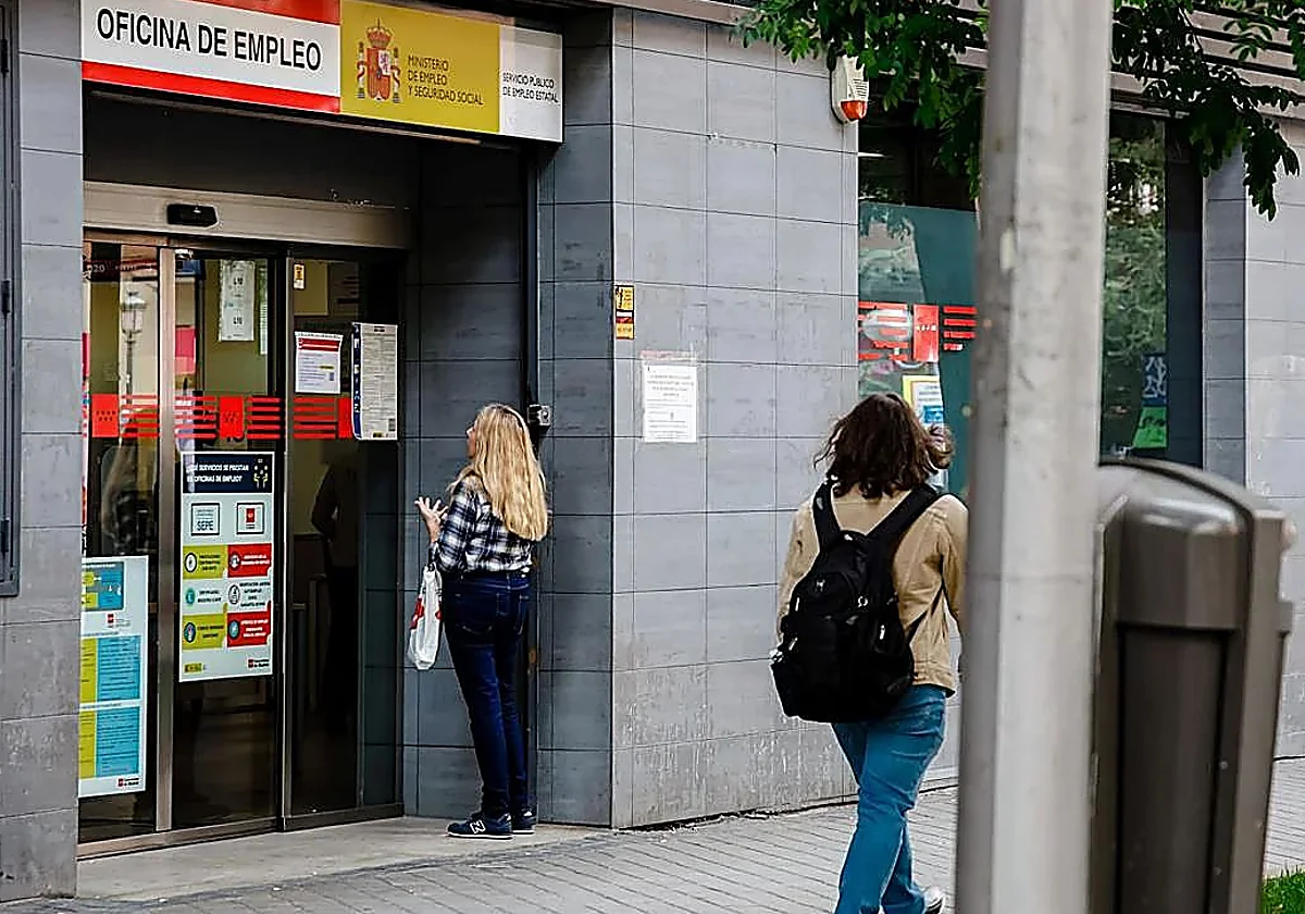 Prisión por cobrar el paro en Málaga con un contrato de trabajo falso: «Solo me importaba tener una nómina a final de mes»