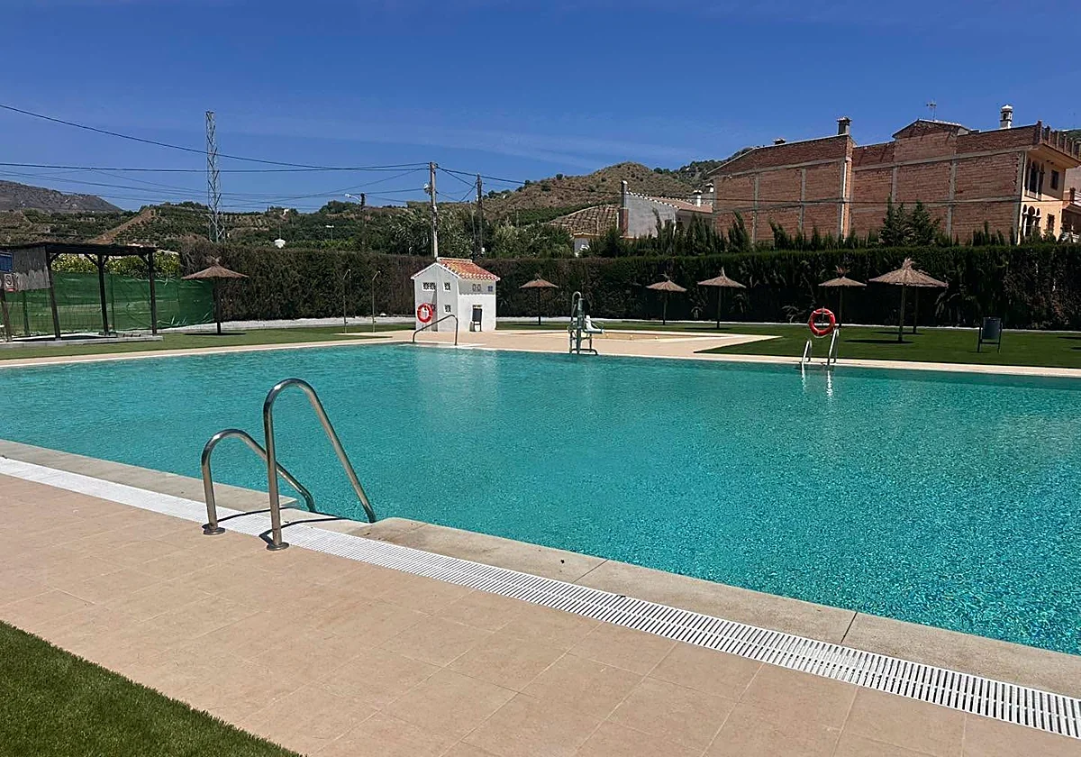 Benamargosa reabre su piscina municipal tras reparar los daños de la dana de noviembre de 2024