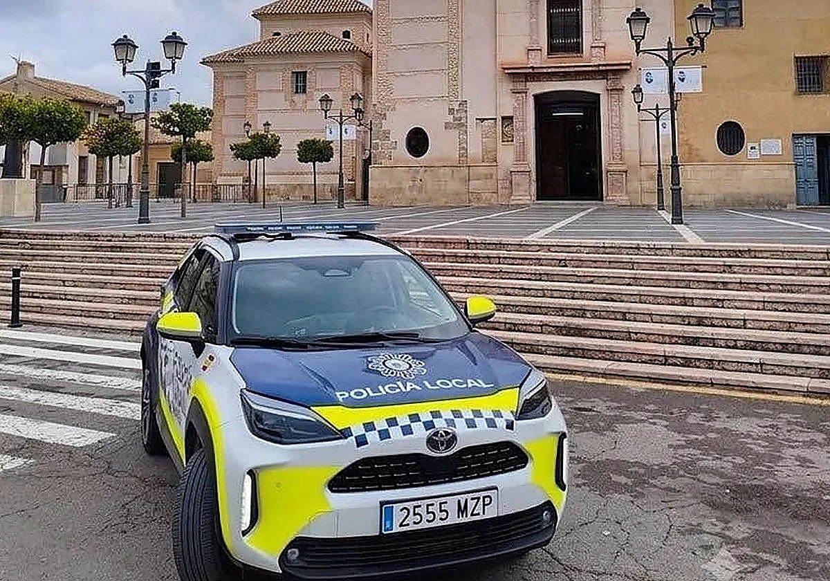 Man arrested after breaking into a church in Murcia and injuring a police officer with a cross