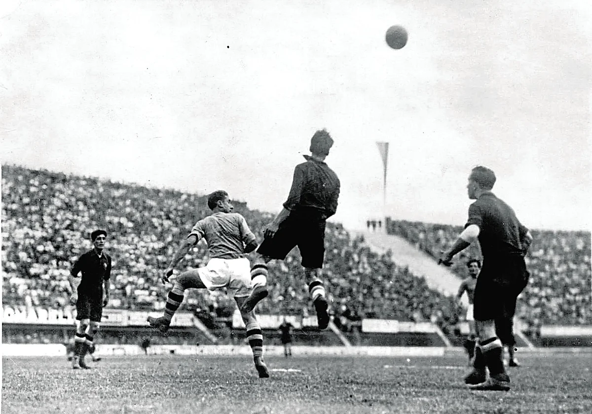 De Mussolini a Trump, la mano de la política en el fútbol es tan vieja como el Mundial
