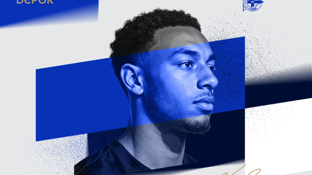 Bright Ede firma con el Deportivo hasta 2031
