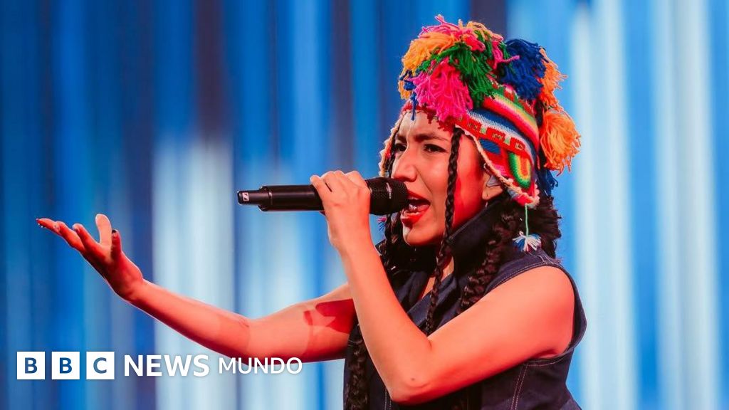 "Mi abuela me ayudó a traducir mi primer cover al quechua y ahora canto en ese idioma por el mundo"