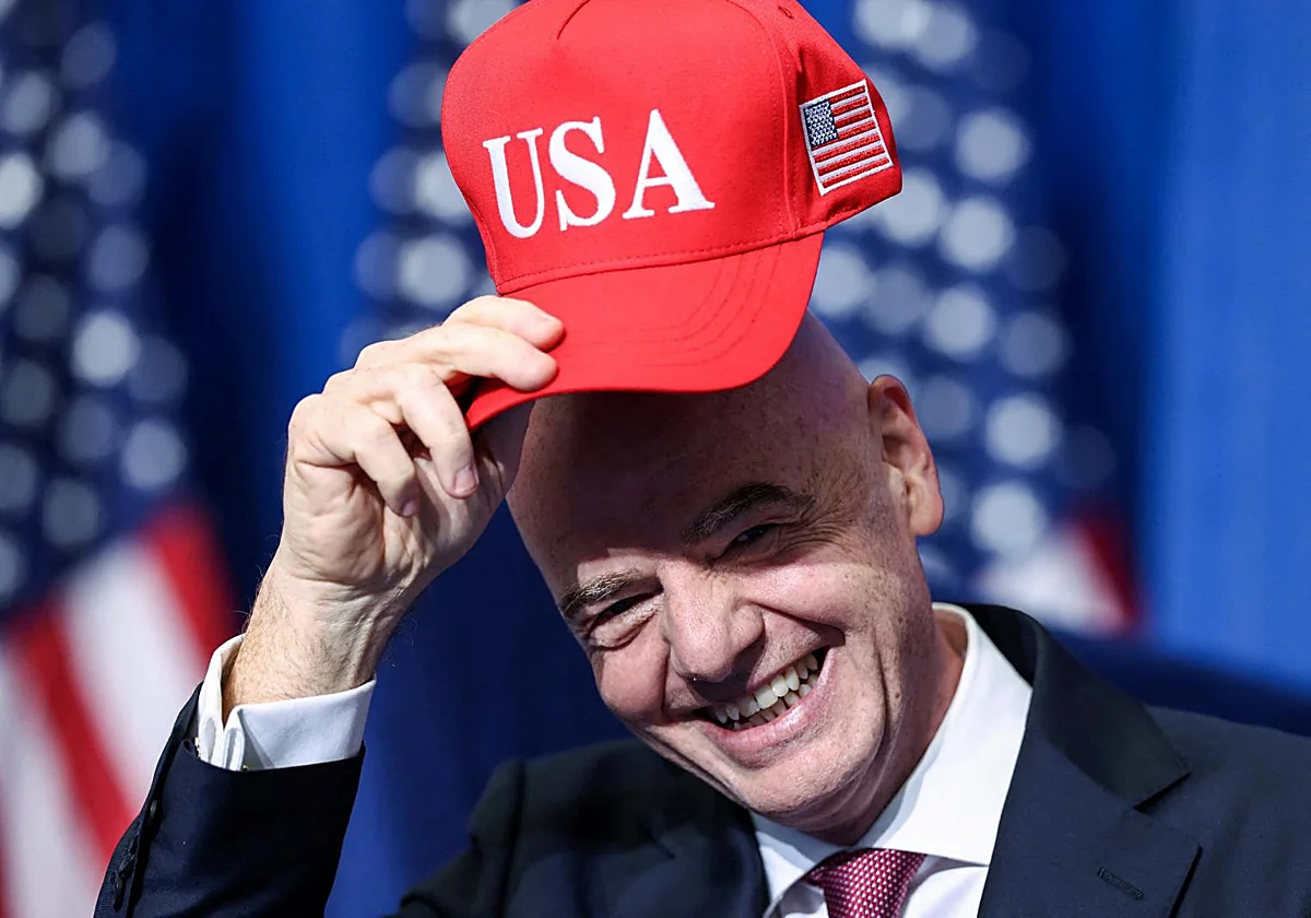 El escándalo Trump-Infantino deja una mancha en el Mundial y a EE.UU. en la calle