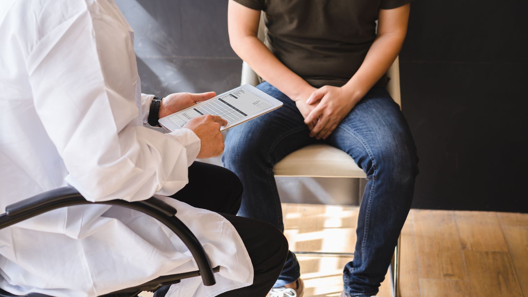 Los hombres tienen la mitad de testosterona que hace 50 años: "Tenemos una grave crisis en la salud reproductiva masculina"