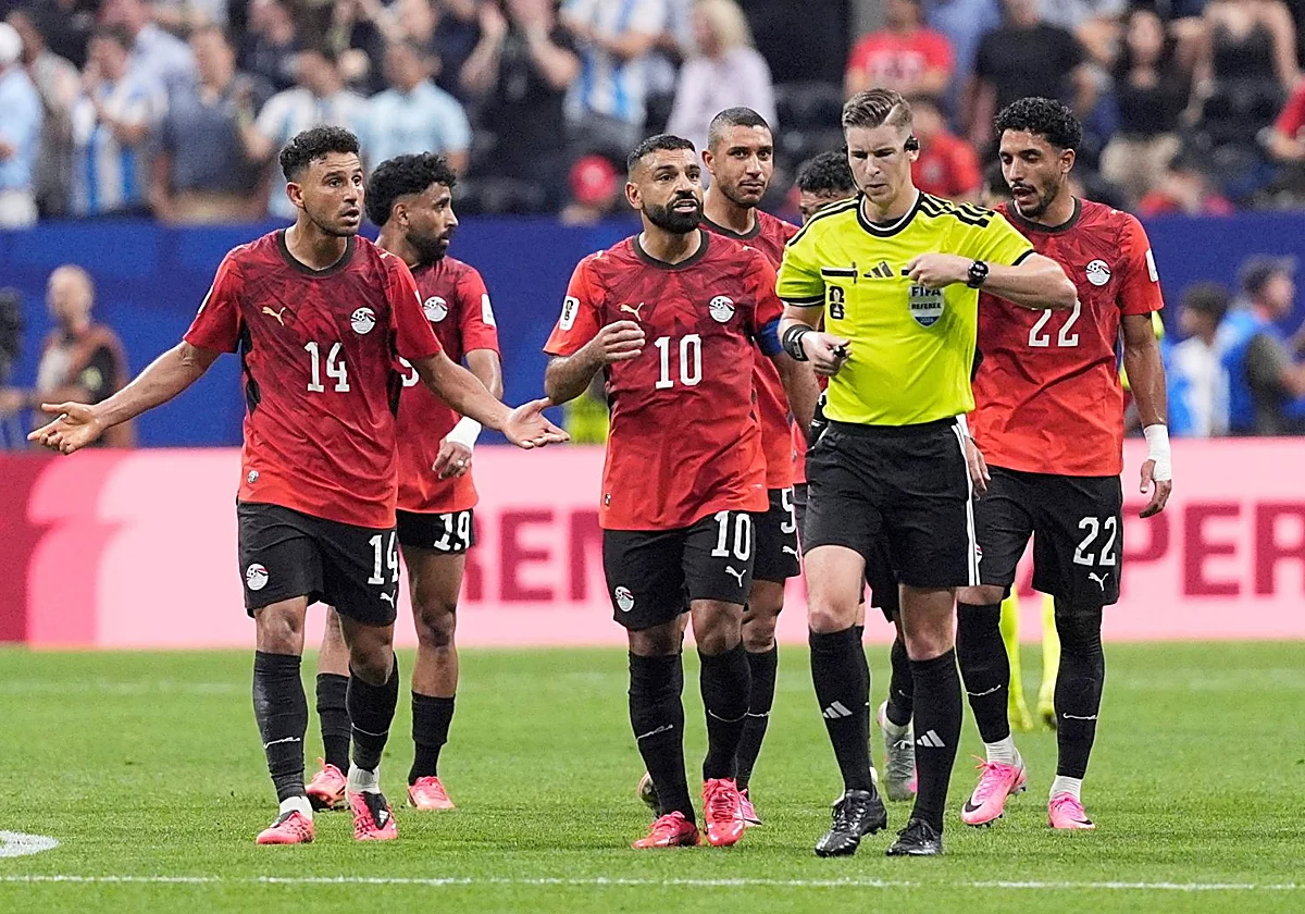Egipto, en llamas por el arbitraje ante Argentina: «El torneo está amañado»