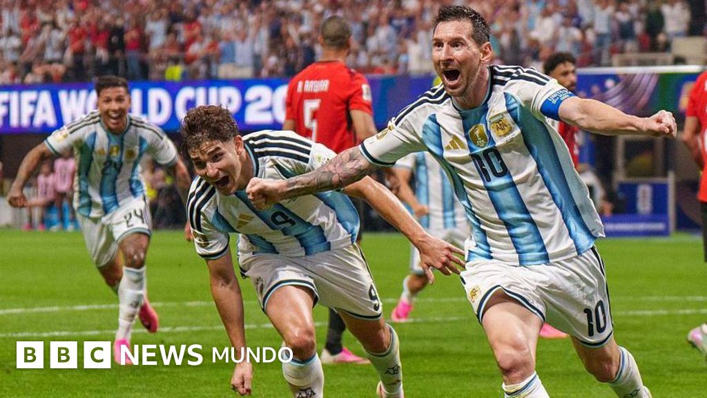 ¿Están Messi y Argentina realmente recibiendo un trato favorable en el Mundial?