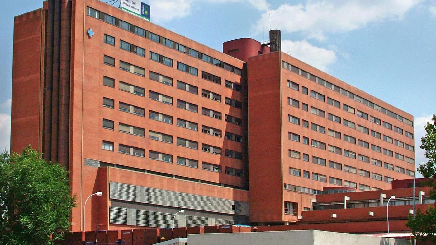 Herido un hombre de 46 años con un arma de fuego en Guadalajara: una UVI lo ha trasladado al hospital