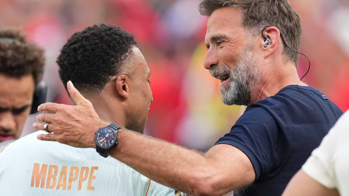 Klopp desvela su fracaso con Mbappé: "Volamos en un avión con cinco habitaciones... No nos podían ver"