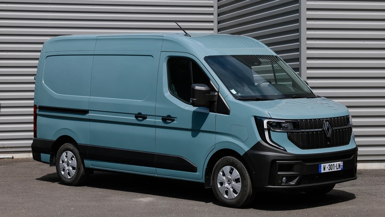 La Renault Master 2027 planta cara a las furgonetas chinas con una renovación que va mucho más allá de lo esperado