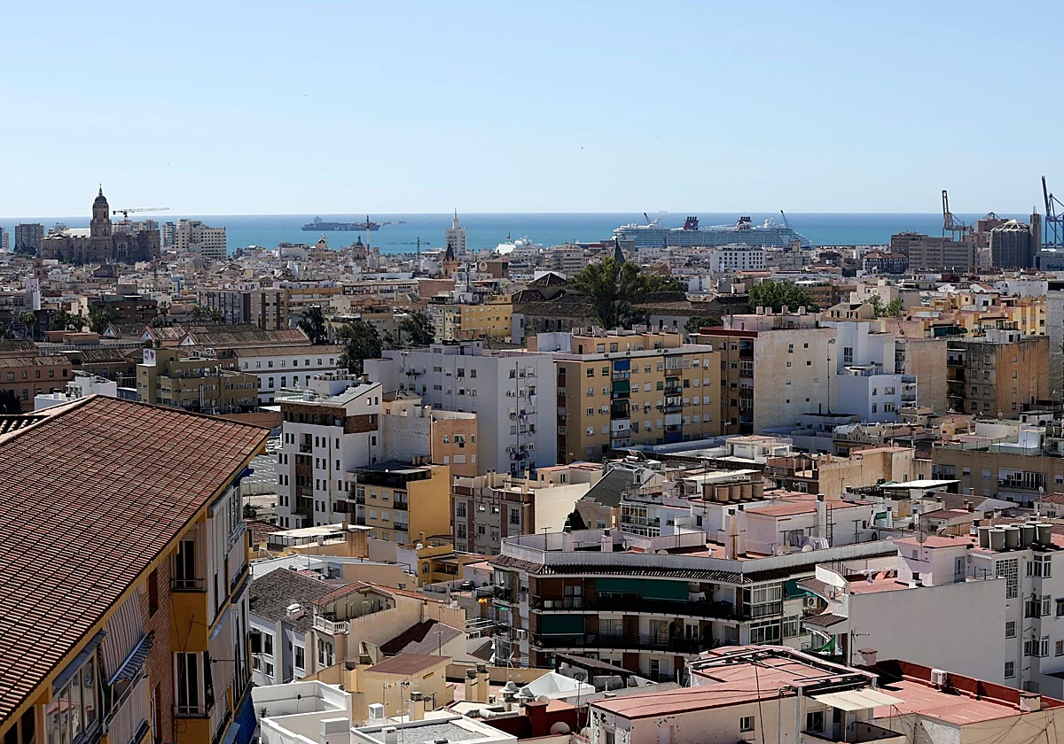 El Ayuntamiento reconoce que la «presión turística» ha tenido un «impacto negativo» en la vivienda