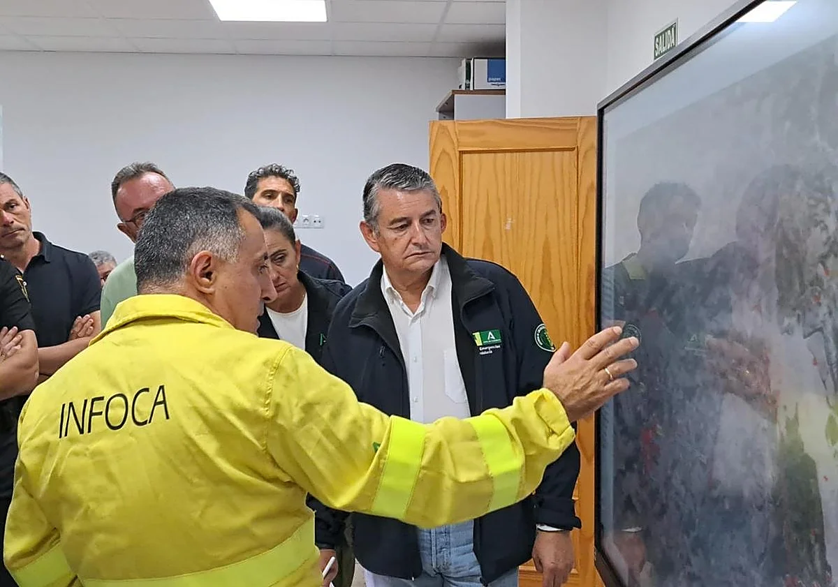 La Junta autoriza el regreso de más de 600 personas desalojadas por el incendio y 'desconfina' Lubrín