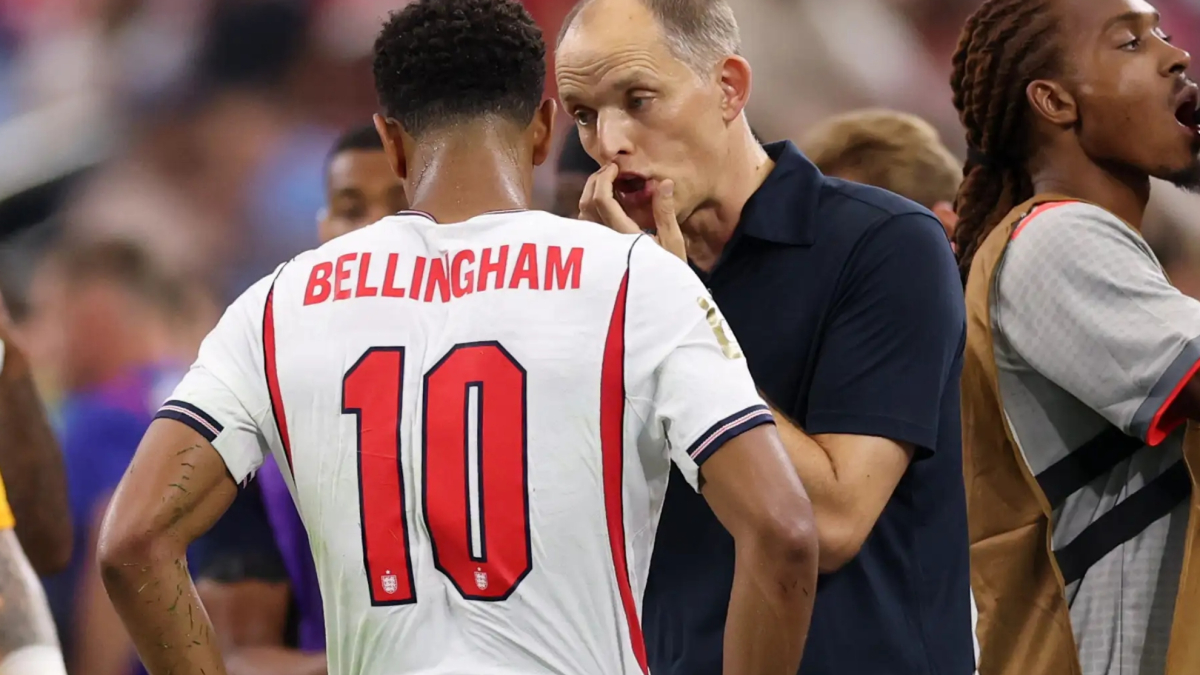 Calentón de Bellingham con Tuchel<br>