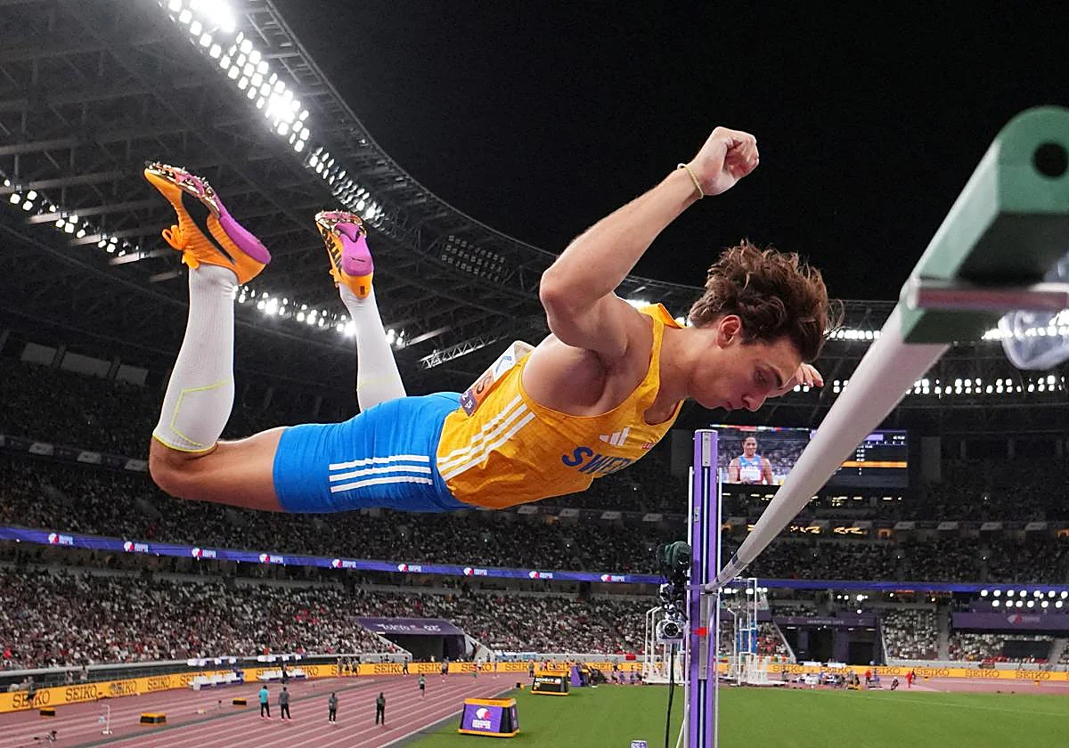 Armand Duplantis, el hombre volador que encadena un récord tras otro