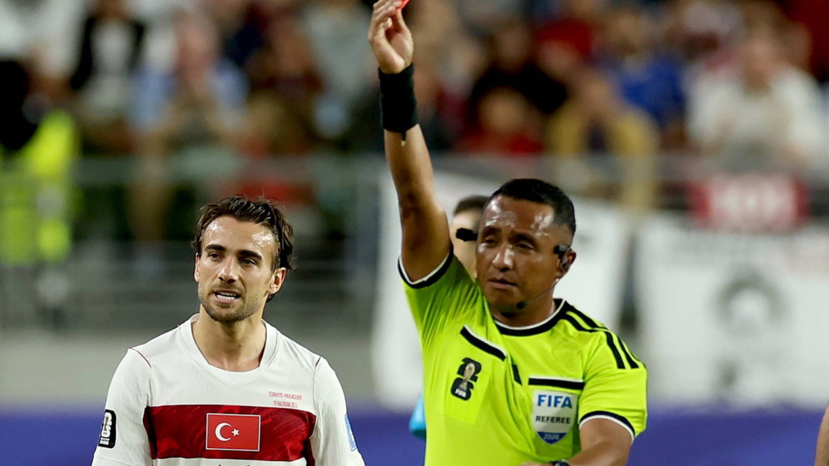 El árbitro que estrenó la 'Ley Vinicius' pitará el Francia - España<br>
