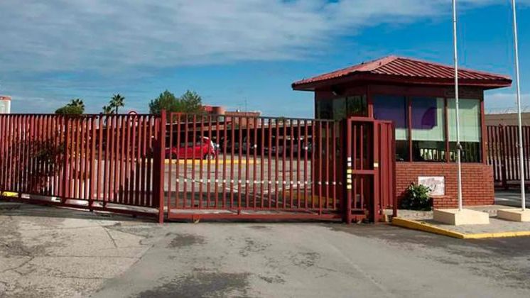 Un preso del Psiquiátrico Penitenciario de Sevilla mata a dos compañeros de celda: a uno le golpeó y al otro lo asfixió