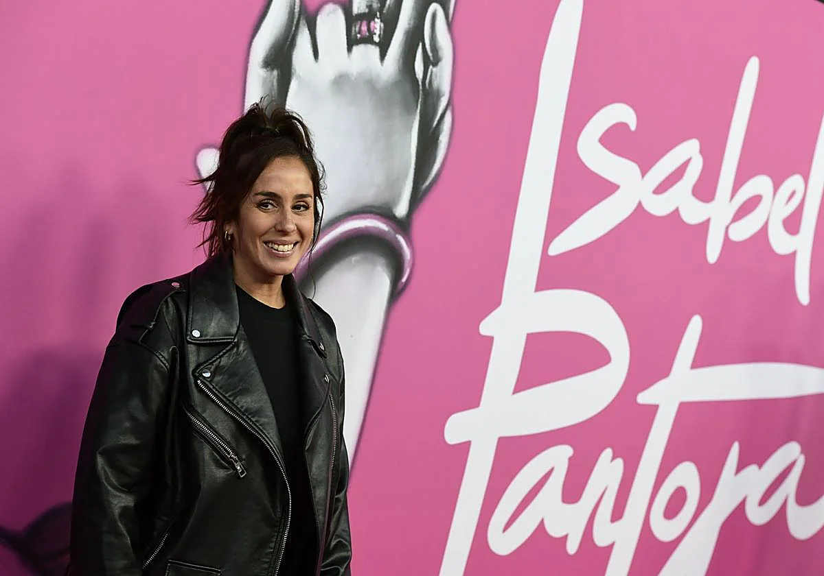 Anabel Pantoja celebra su 40 cumpleaños rodeada de amigos