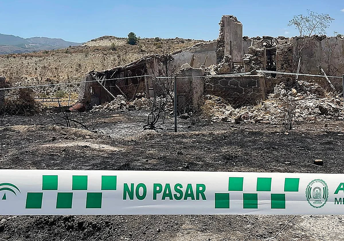 Un español y cinco extranjeros entre los primeros identificados en el incendio de Los Gallardos