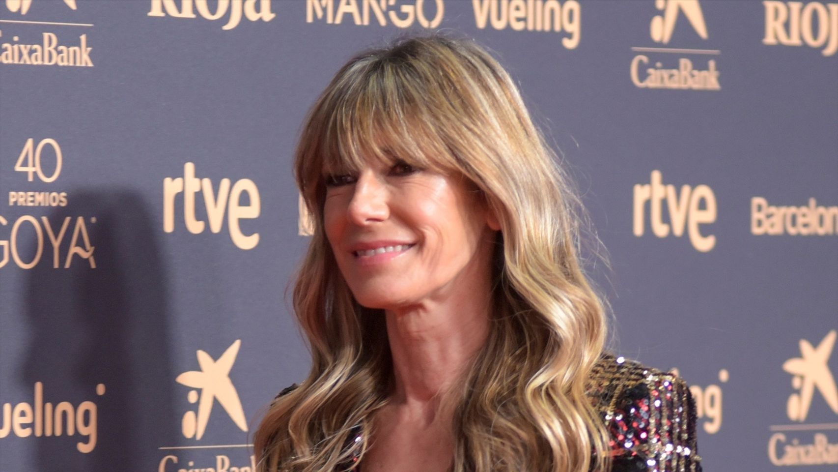 La Audiencia decide el futuro de Begoña mientras el Gobierno se revuelve contra la "obsesión y motivación política" de Peinado