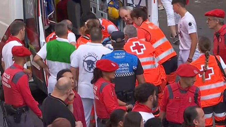 Un hombre de 46 años de Guadalajara, hospitalizado con una cornada en tórax tras el último encierro de San Fermín