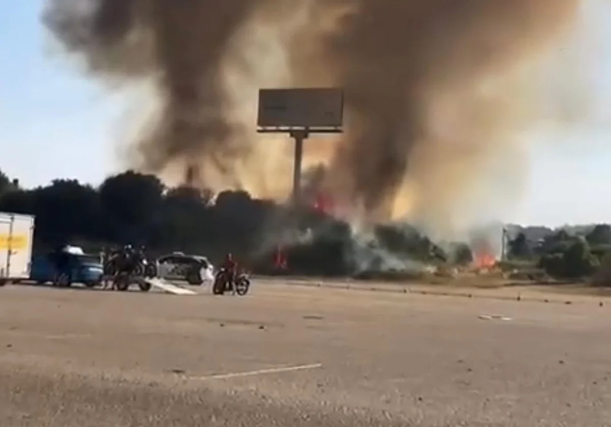 Investigan si un detenido por un conato en Torre del Mar causó la oleada de incendios en Vélez-Málaga