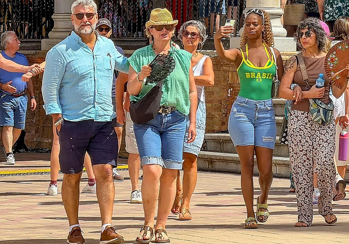 Malaga province warned about maximum temperatures of 39C this Tuesday