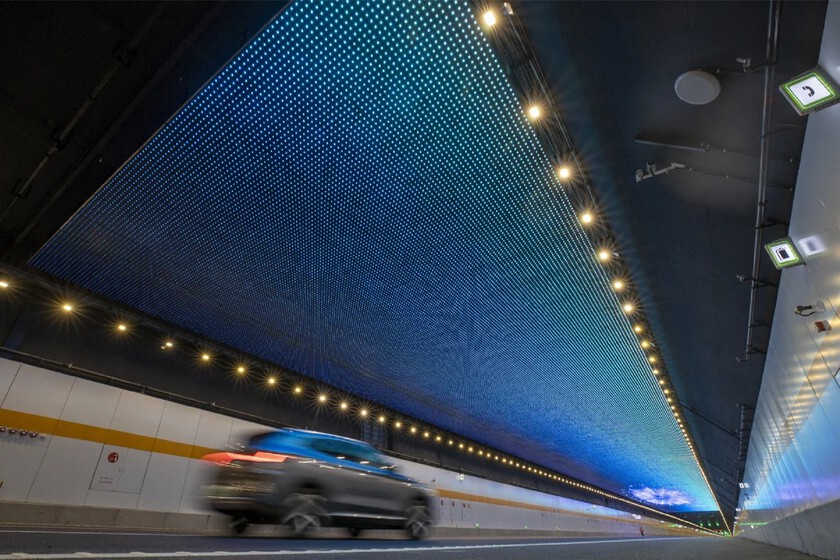 El túnel subacuático más largo de China tiene 600.000 puntos LED calculados para que no te duermas al volante